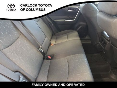 Used 2022 Toyota RAV4 XLE w/ Convenience Package image 16