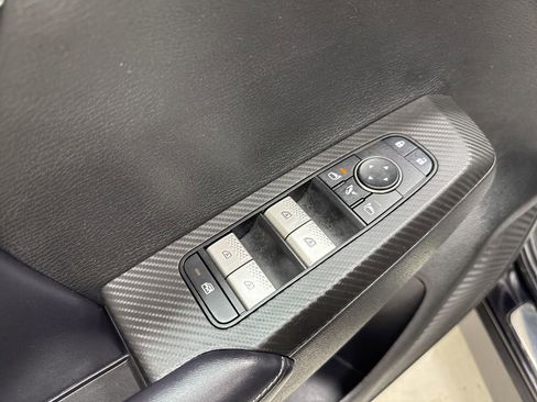 Used 2024 Mitsubishi Outlander SE image 18