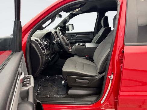 Used 2023 RAM 1500 Big Horn image 10