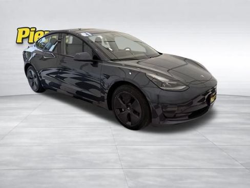 Used 2021 Tesla Model 3 Standard Range Plus RWD image 7