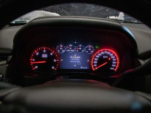 Used 2016 GMC Yukon Denali w/ Open Road Package image 32