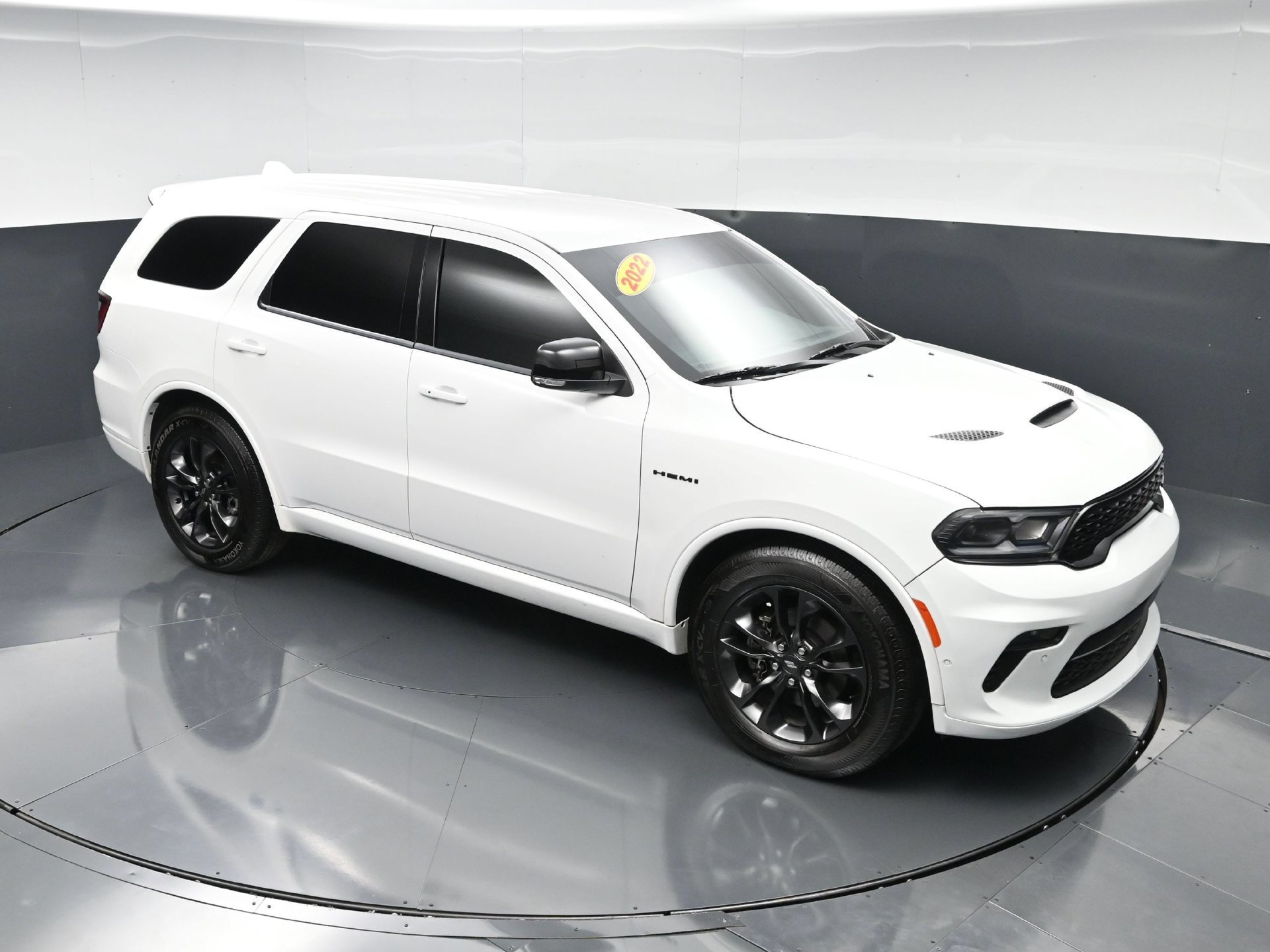 Used 2022 Dodge Durango R/T w/ Blacktop Package AWD/4WD image 56