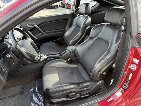 Used 2008 Hyundai Tiburon image 7