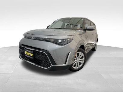 Used 2023 Kia Soul LX