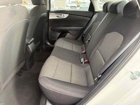 Used 2024 Kia Forte LXS FWD image 14