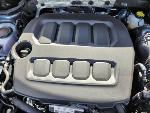 New 2026 Volkswagen Tiguan SE image 29