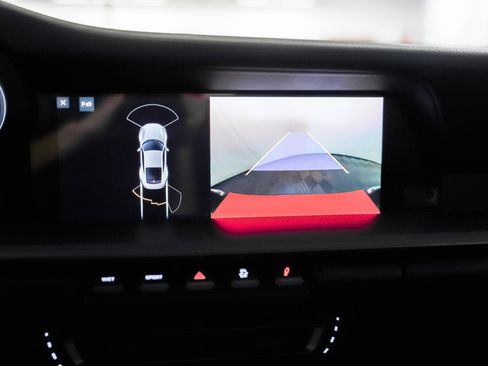 Certified 2021 Porsche 911 Carrera image 24