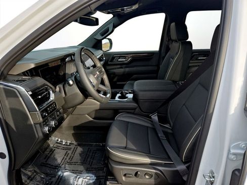 New 2026 GMC Yukon XL Elevation image 28