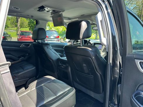 Used 2016 GMC Yukon Denali w/ Open Road Package AWD/4WD image 47