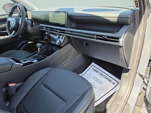 New 2026 Hyundai Tucson SEL FWD image 15