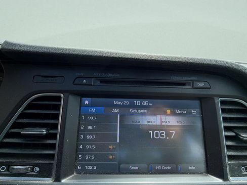 Used 2017 Hyundai Sonata Limited w/ Ultimate Package 02 FWD image 15