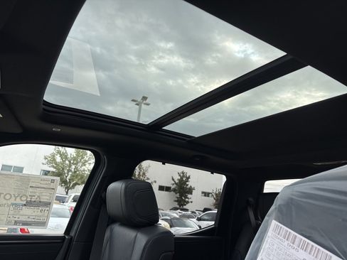 New 2026 Toyota Tundra Platinum image 12