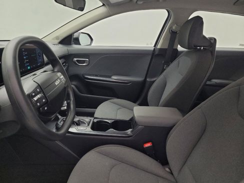 Used 2025 Kia K4 FWD image 17