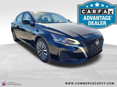 Used 2024 Nissan Altima 2.5 SV