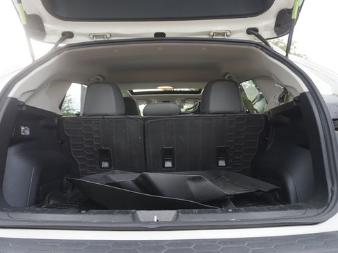 Used 2023 Subaru Crosstrek 2.5i Sport AWD/4WD image 10
