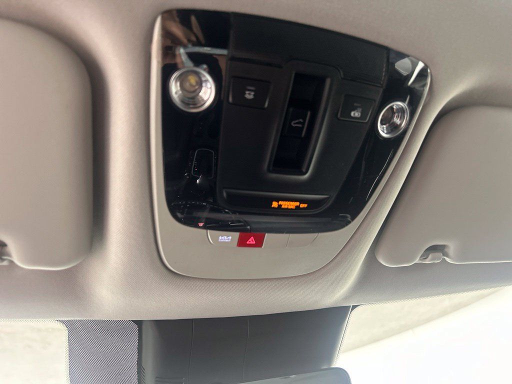 Used 2026 Kia Seltos SX w/ SX Sunroof Package AWD/4WD image 32