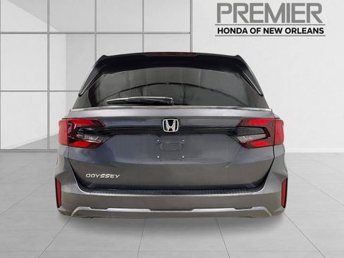 New 2026 Honda Odyssey EX-L image 4