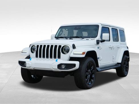Used 2023 Jeep Wrangler Sahara 4xe image 3
