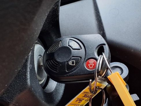 Used 2018 Ford Escape SE FWD image 22