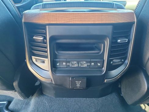 Used 2021 RAM 1500 Limited image 11
