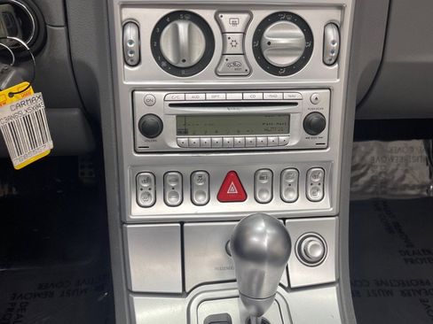 Used 2005 Chrysler Crossfire Limited image 28