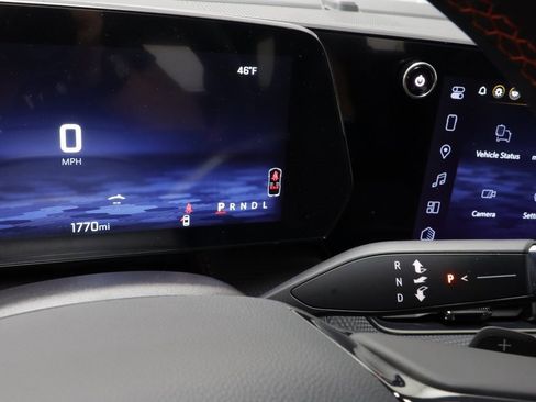 Certified 2026 Chevrolet Equinox RS image 14