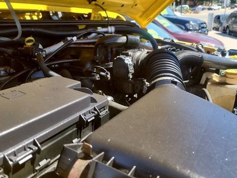 Used 2009 Jeep Wrangler X AWD/4WD image 15
