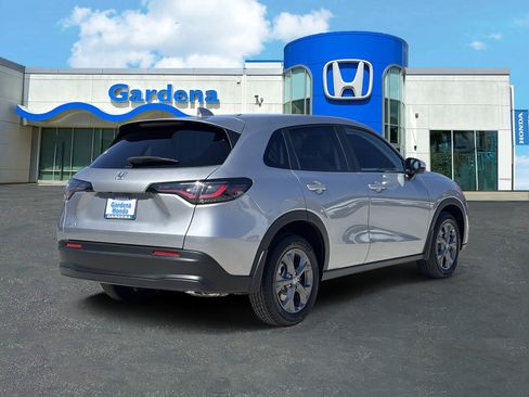 New 2027 Honda HR-V LX image 6