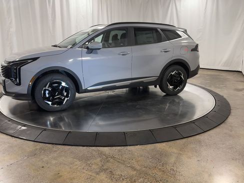 New 2026 Kia Sportage EX w/ EX Panoramic Sunroof Package image 6