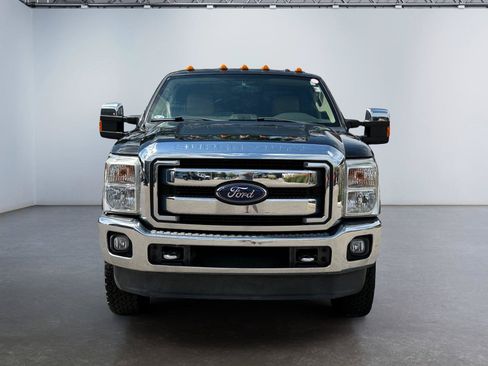 Used 2016 Ford F250 Lariat w/ Chrome Package AWD/4WD image 8