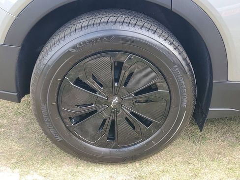 Used 2026 Chevrolet Blazer EV LT w/ Midnight/Sport Edition image 5