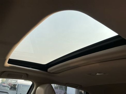 Used 2016 Honda CR-V Touring image 29