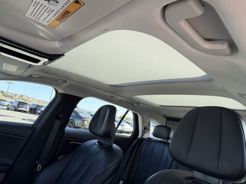 Used 2025 Mercedes-Benz E 450 4MATIC All-Terrain Wagon image 20