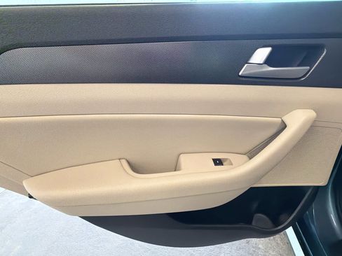 Used 2017 Hyundai Sonata Sport FWD image 21