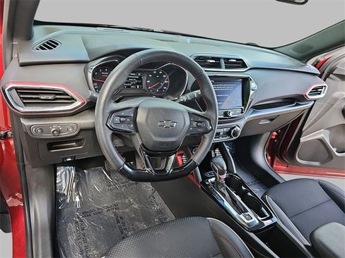 Certified 2023 Chevrolet TrailBlazer RS w/ Convenience Package image 15