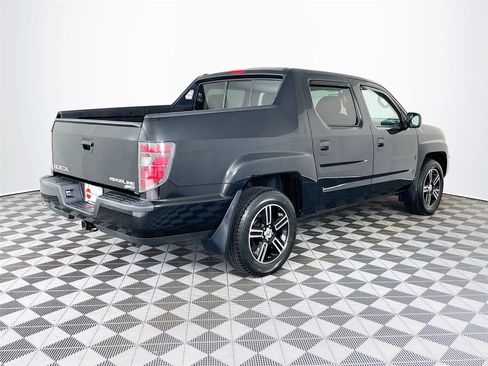 Used 2014 Honda Ridgeline Sport image 9