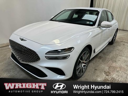 Used 2025 Genesis G70 2.5T AWD/4WD image 3