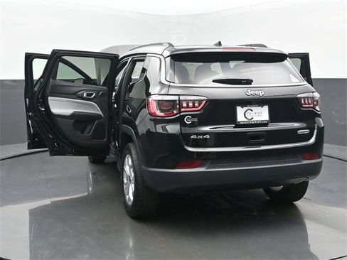 New 2025 Jeep Compass Latitude w/ Sun & Sound Group image 56