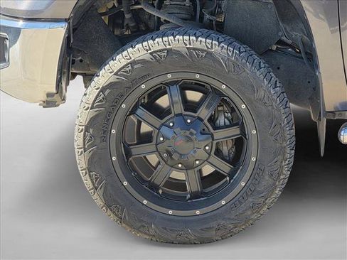 Used 2016 Toyota Tundra SR5 image 9