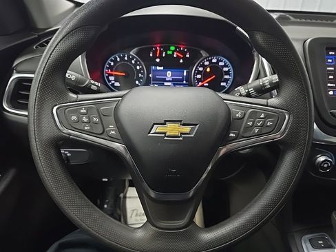 Used 2021 Chevrolet Equinox LT w/ LPO, Floor Liner Package AWD/4WD image 18