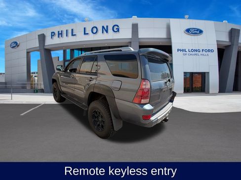 Used 2004 Toyota 4Runner Sport AWD/4WD image 3