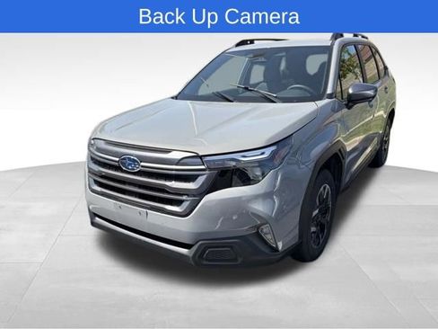 Used 2026 Subaru Forester Premium AWD/4WD image 2