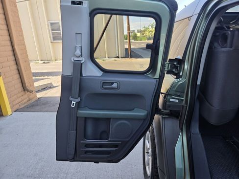 Used 2003 Honda Element EX image 21