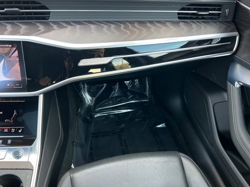 Used 2021 Audi A6 Premium Plus w/ Premium Plus Package image 29