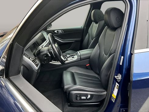 Used 2022 BMW X5 xDrive40i w/ Premium Package AWD/4WD image 9