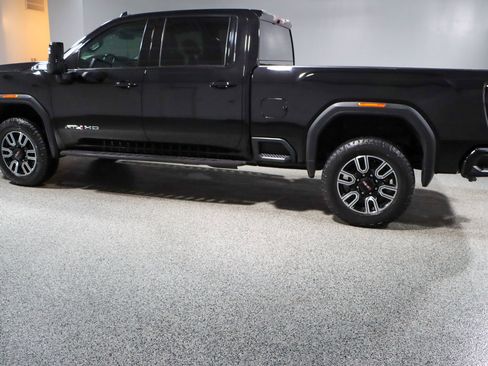 Used 2022 GMC Sierra 2500 AT4 w/ Gooseneck/5TH Wheel Package image 10
