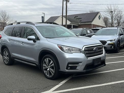 Used 2020 Subaru Ascent Limited w/ Technology Package image 3