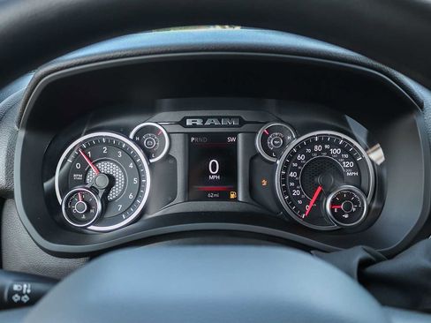 New 2026 RAM 2500 Tradesman AWD/4WD image 31