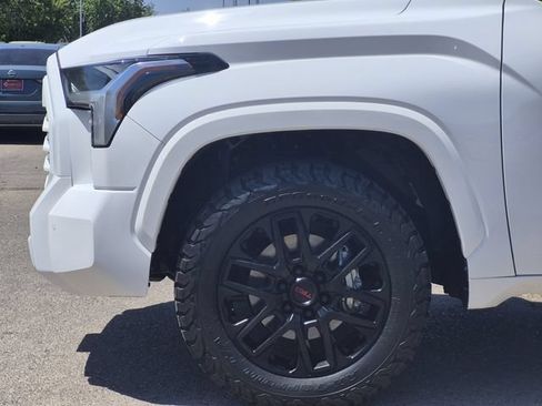 Used 2022 Toyota Tundra SR5 w/ TRD Sport Package AWD/4WD image 5
