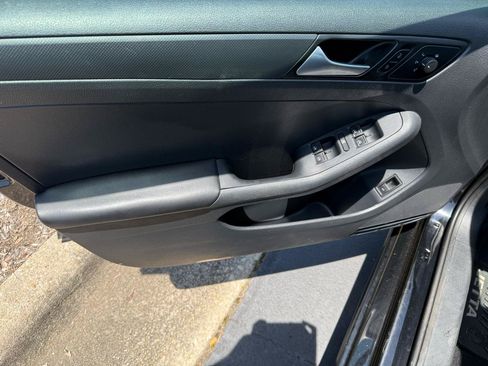 Used 2014 Volkswagen Jetta S FWD image 13